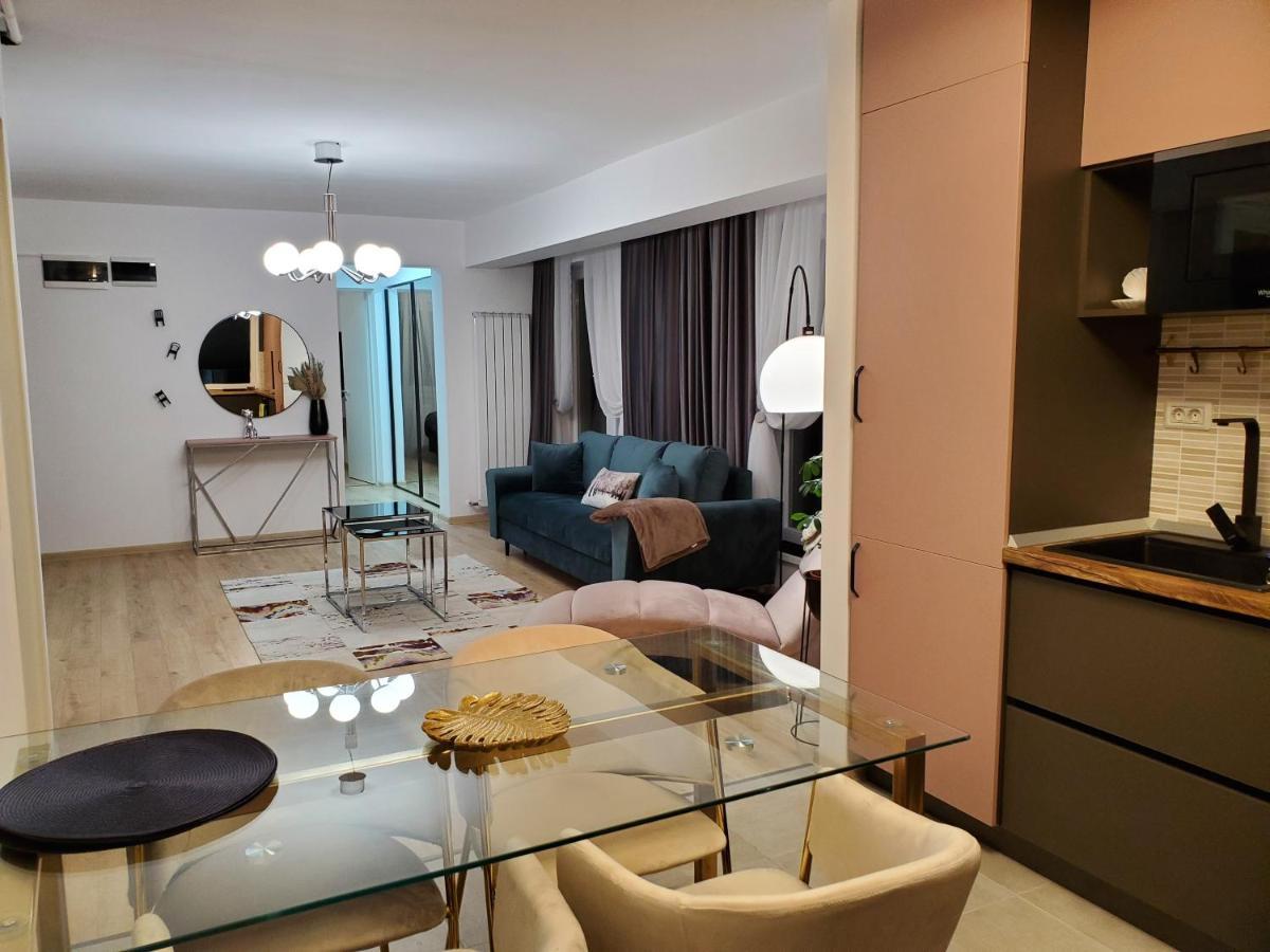 Jad- Penthouse With Jacuzzi And Mountain View - Coresi Brasov Bagian luar foto